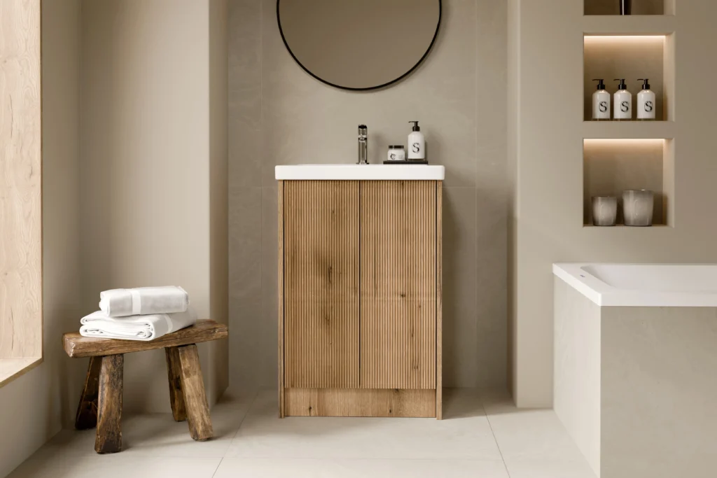 zaneti-d4-oak-bathroom-furniture-lifestyle-01